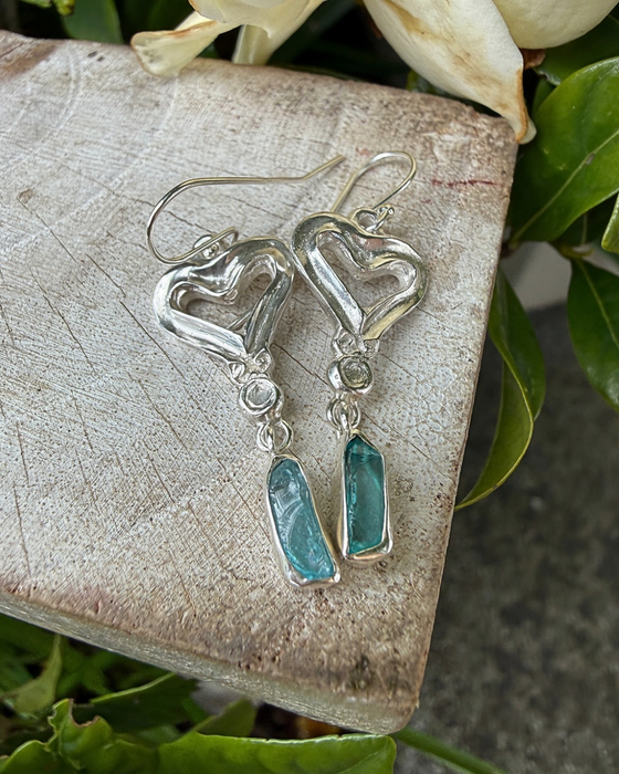 Heart Earrings with Raw Blue Apatite - Sterling Silver Heart Earrings