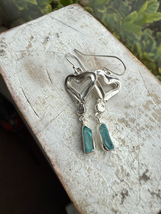 Heart Earrings with Raw Blue Apatite - Sterling Silver Heart Earrings