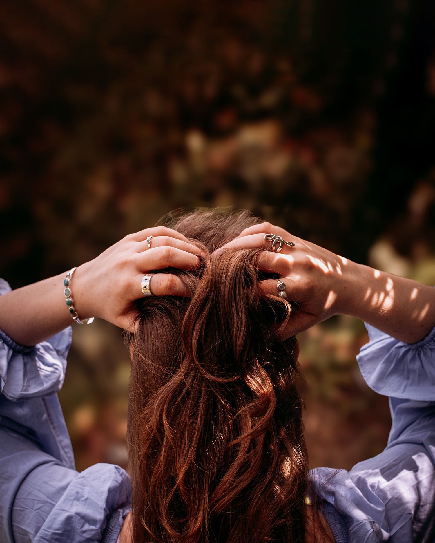 A blend of organic elements, modern design and ethically sourced gemstones.