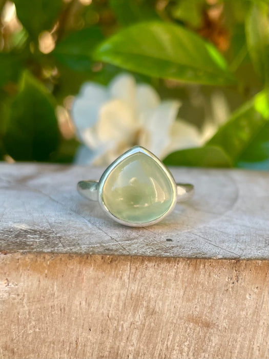 Green Prehnite Ring – Sterling Silver Hammered Band – Natural Gemstone Jewellery - Kathy Sayce Jewellery