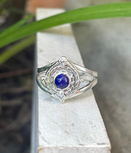 Round Lapis Lazuli Ring – Sterling Silver Split Band Gemstone Ring - Kathy Sayce Jewellery
