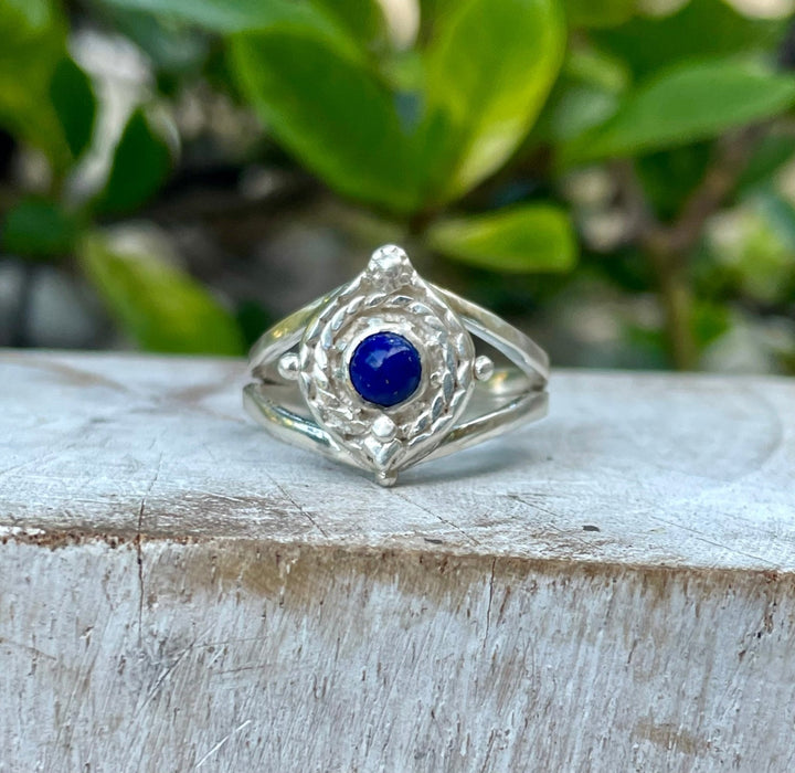 Round Lapis Lazuli Ring – Sterling Silver Split Band Gemstone Ring - Kathy Sayce Jewellery