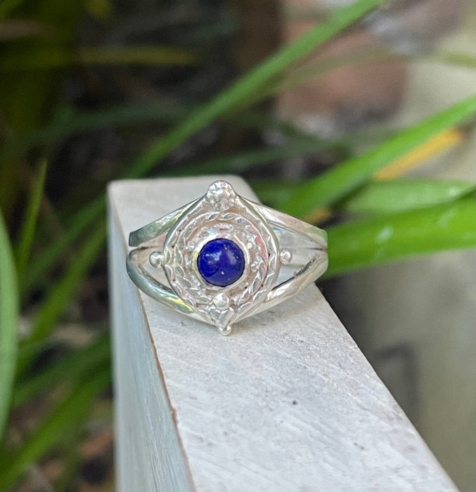 Round Lapis Lazuli Ring – Sterling Silver Split Band Gemstone Ring - Kathy Sayce Jewellery