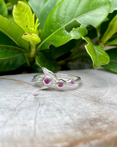 Sterling Silver Leaf Ring with Three Faceted Rhodolite Garnets – Nature - Inspired Garnet Jewellery - Kathy Sayce Jewellery